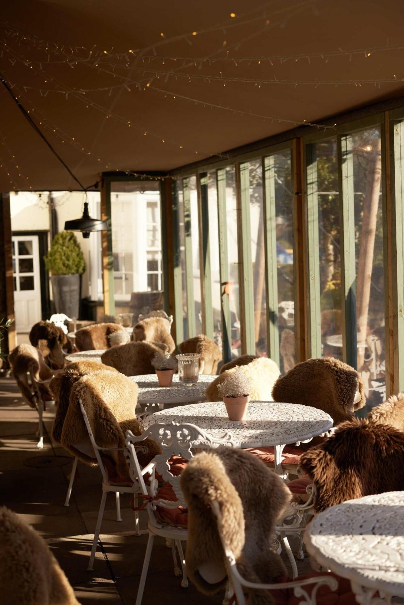 فندق The Grosvenor Arms Hindon المظهر الخارجي الصورة