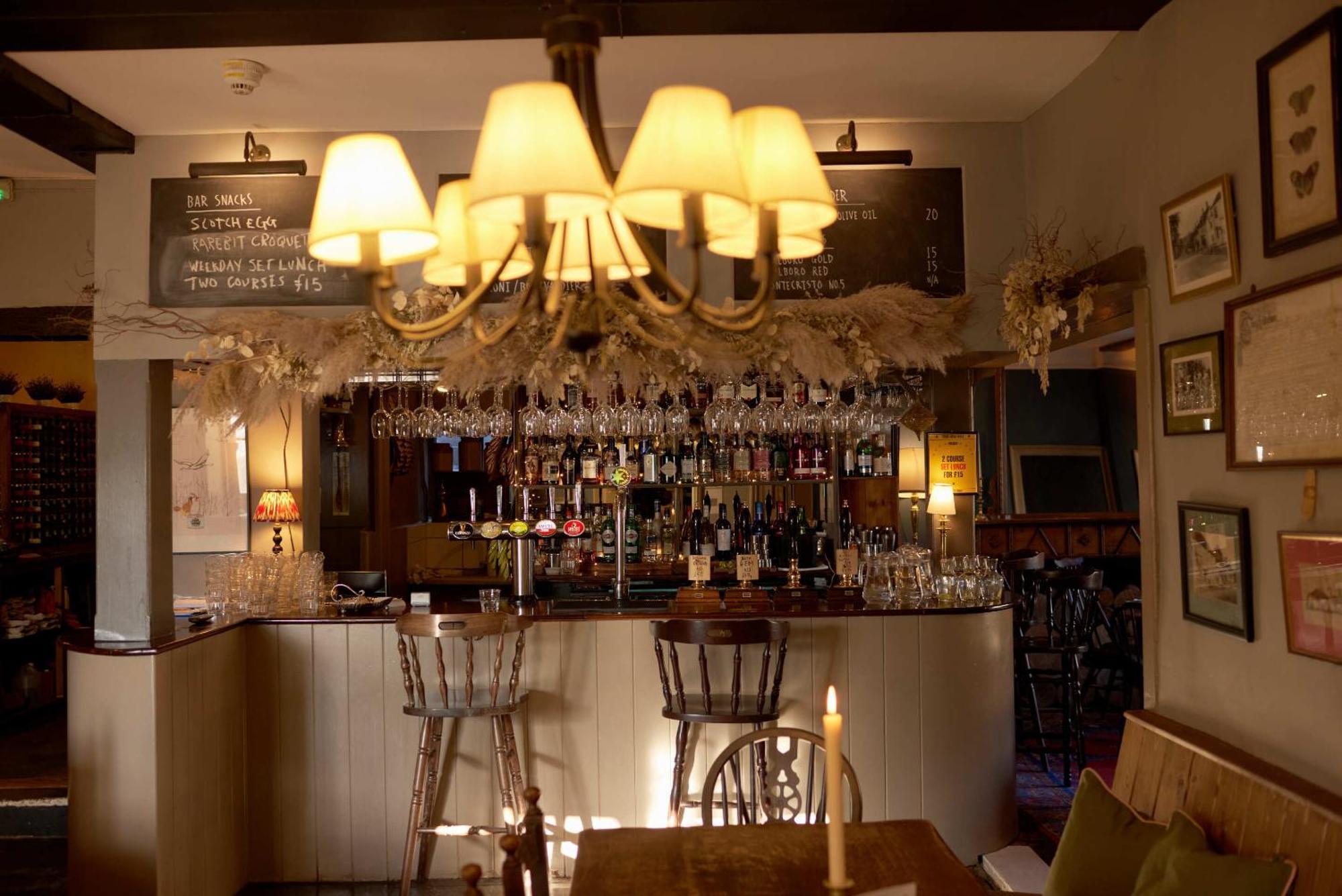 فندق The Grosvenor Arms Hindon المظهر الخارجي الصورة