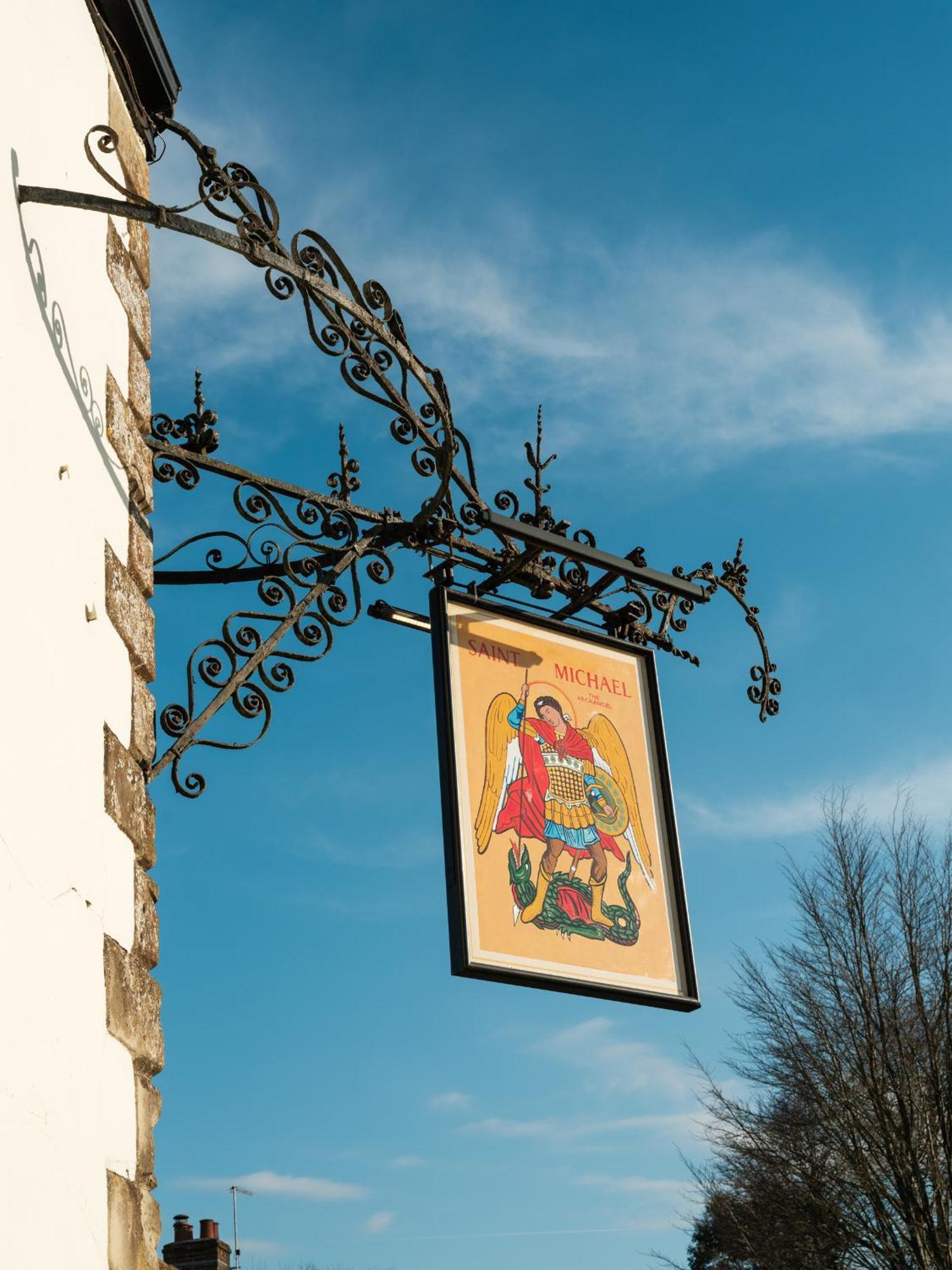 فندق The Grosvenor Arms Hindon المظهر الخارجي الصورة